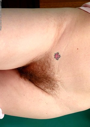 Atknaturalandhairy Model