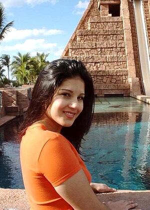 Sunny Leone