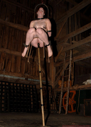 Realtimebondage Model